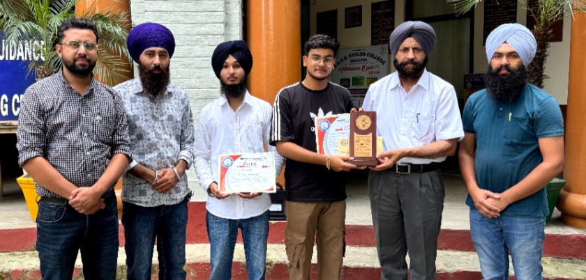 Honoring students who performed well in musical competitions.